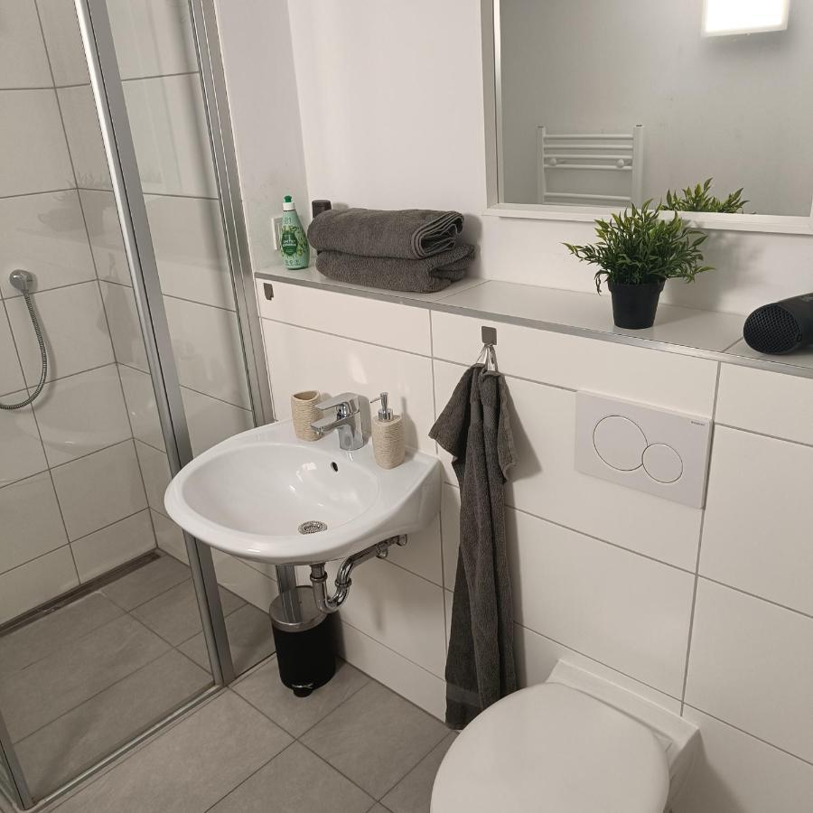 Apartments & Zimmer Kahl: Self Check-In & Furnished Comfort Kahl am Main Exterior photo
